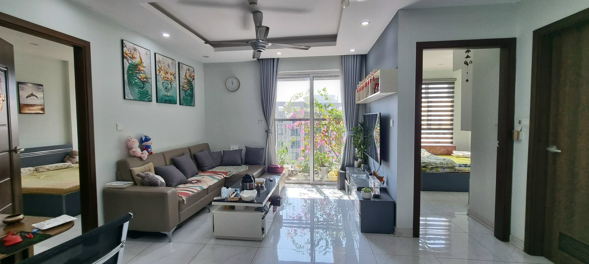 Bán căn hộ 2 ngủ rộng 81m2 tại Seasons Avenue giá tốt