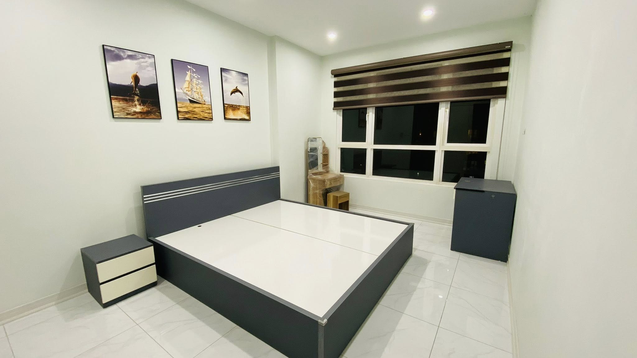 Bán căn hộ 2 ngủ rộng 81m2 tại Seasons Avenue giá tốt