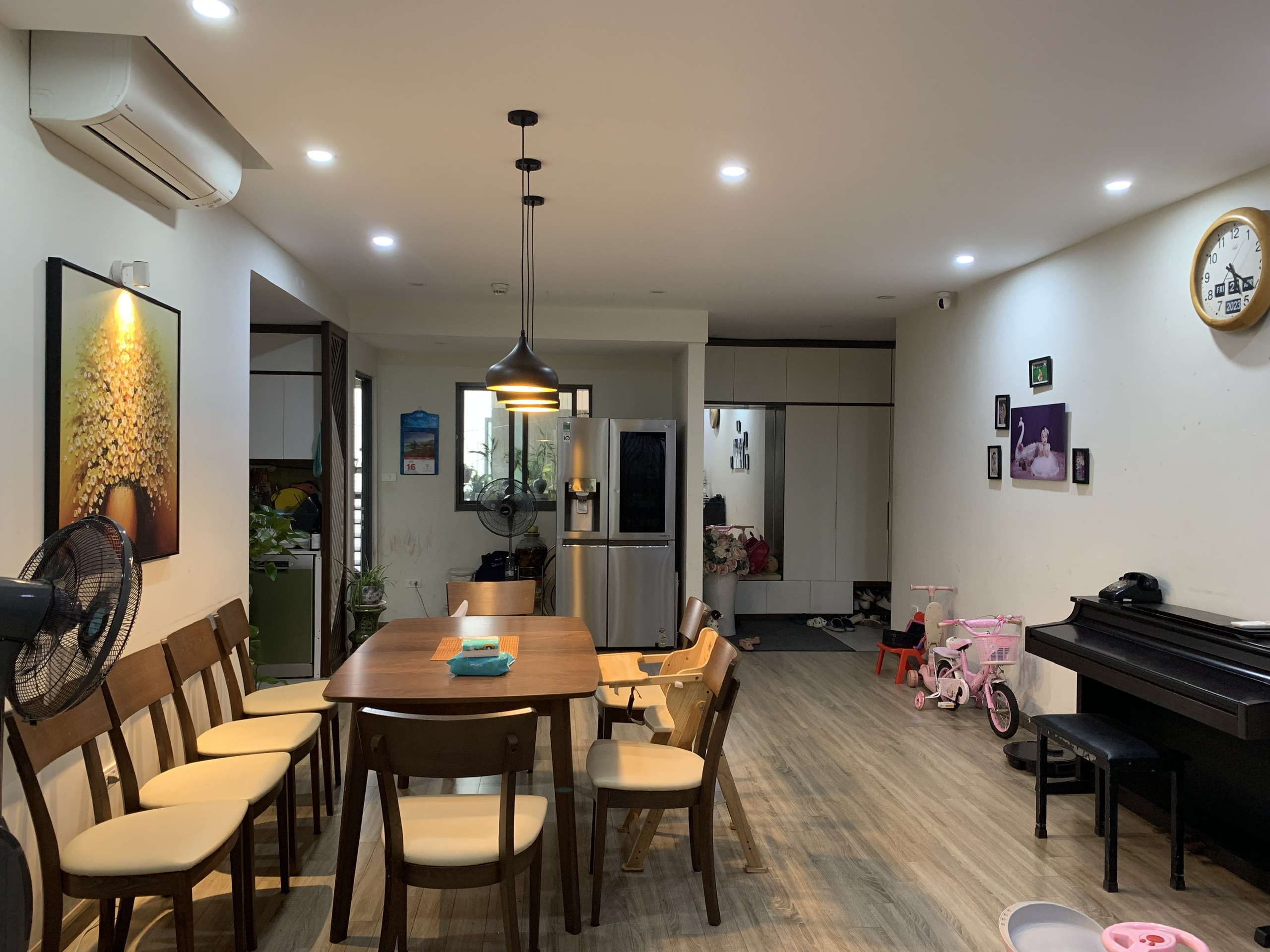 Bán căn hộ 3 ngủ Mulberry Lane diện tích 137m2