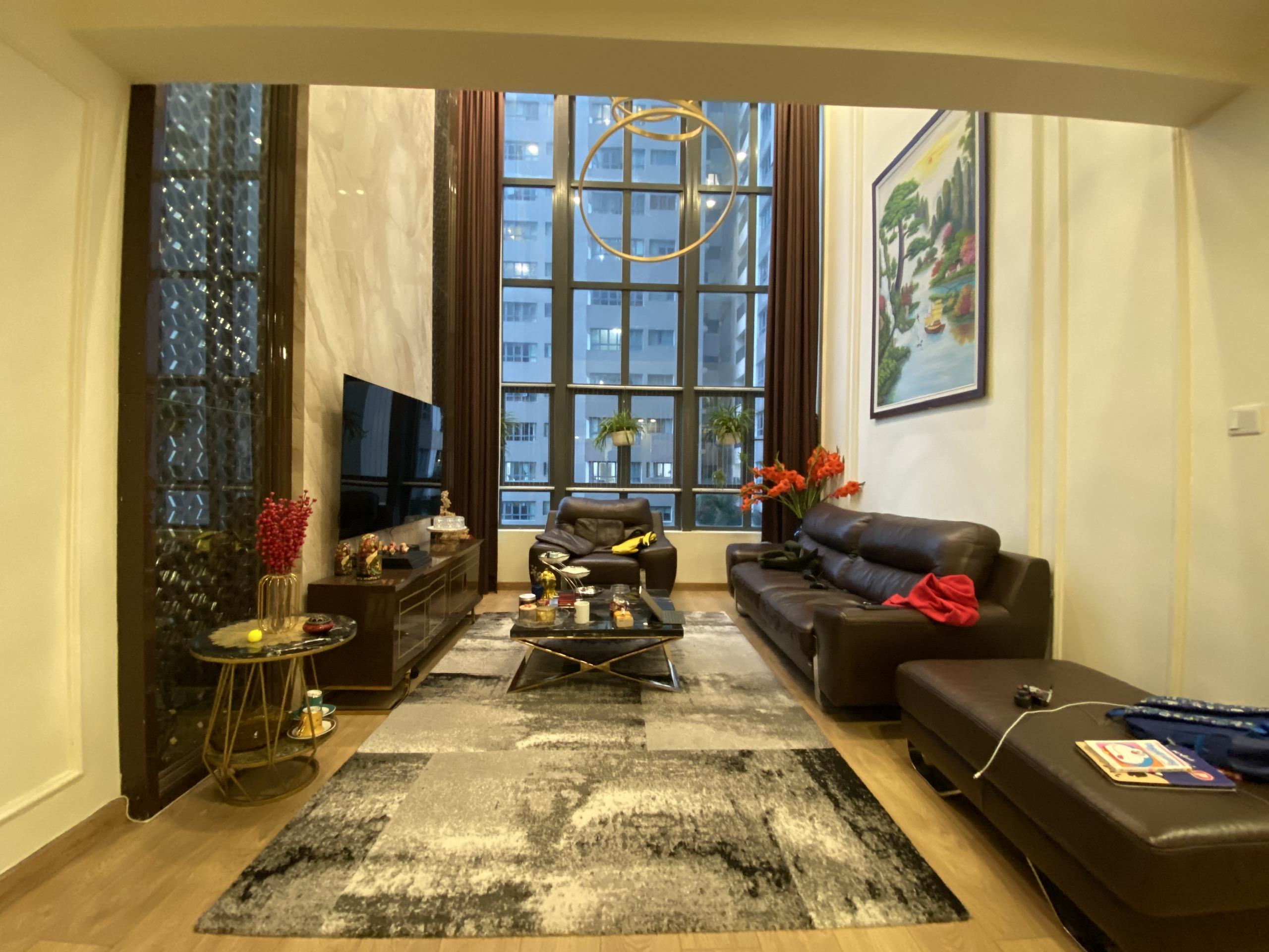 Bán căn hộ 3 ngủ 187m2 giá 12.8 tỷ tại Mulberry Lane