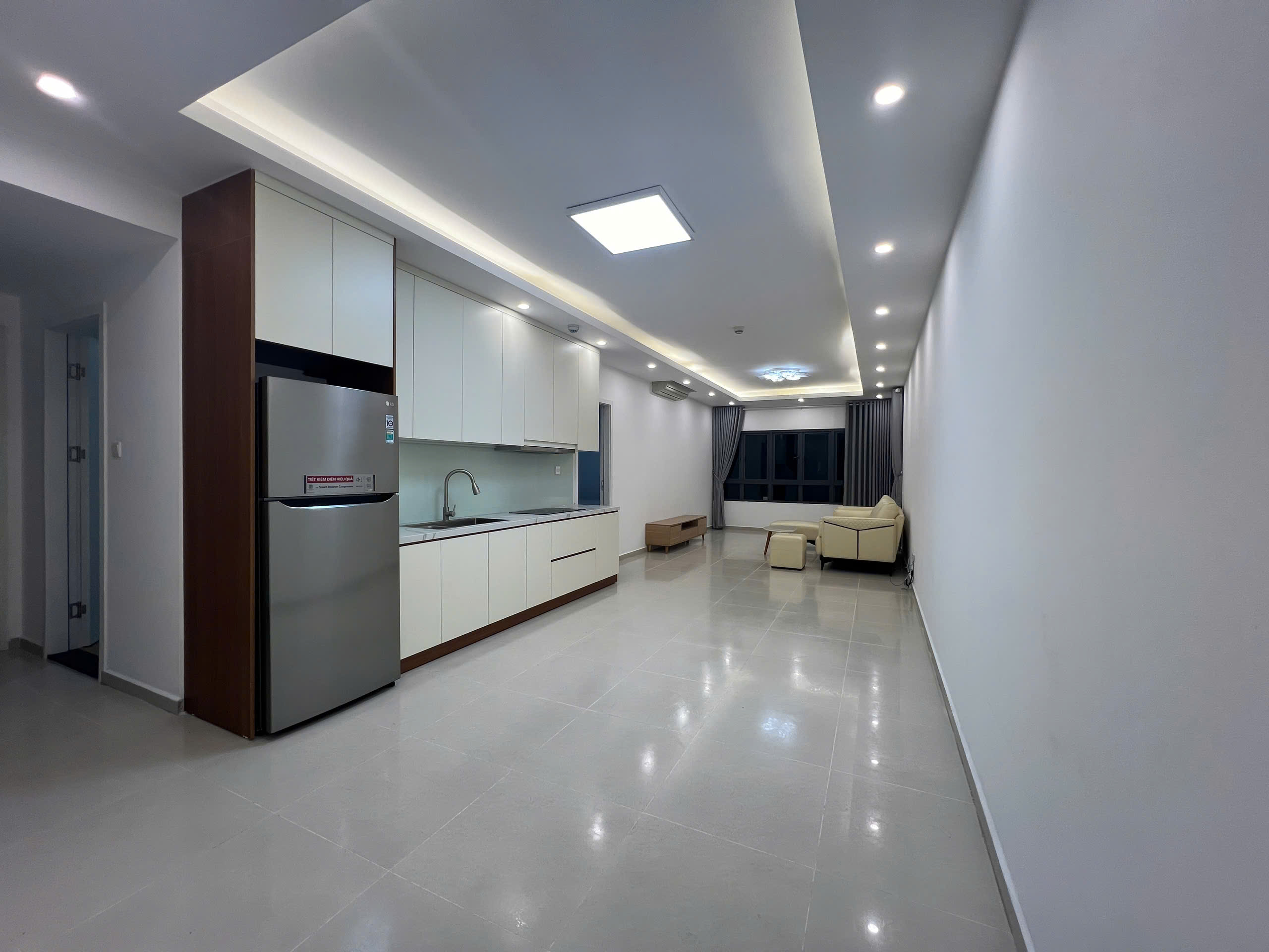Bán căn 3PN đẹp tòa B Mulberry Lane, full đồ, bc Đông Nam, giá 8.x tỷ